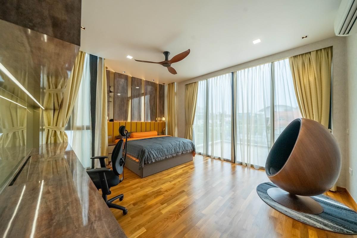 Efenz Downrod DC-Eco Ceiling Fan with Remote (Without Light) domaco.com.sg